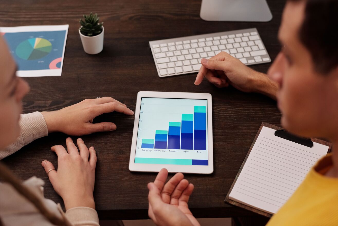 Cómo usar tu informe SEO para tomar decisiones, no solo para verlo bonito